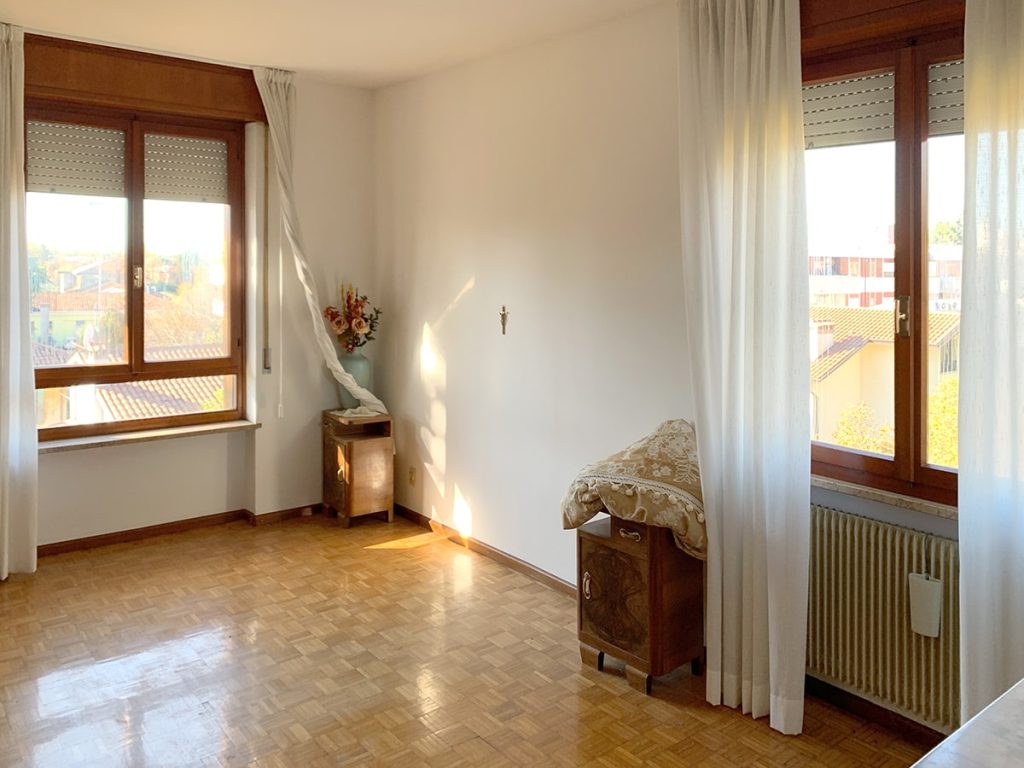 Appartamento viale Venezia (UD) - Ex camera matrimoniale prima della ristrutturazione